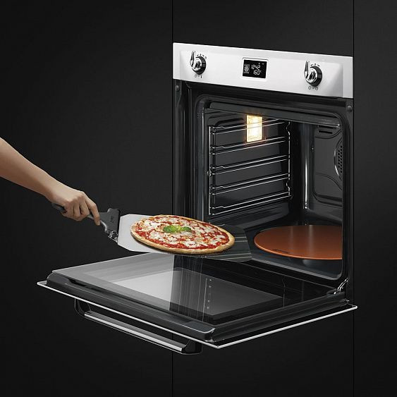 Многофункциональный духовой шкаф Smeg SFP6925BPZE1 купить с доставкой по Москве и Московской области в интернет-магазине ЕвроТехно