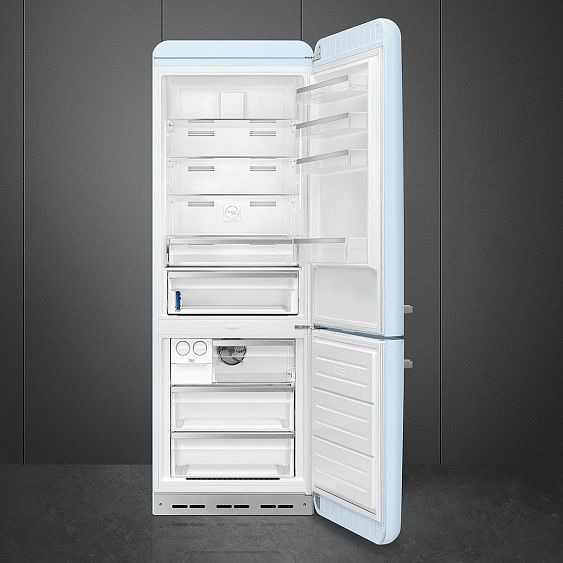 Холодильник SMEG FAB38RPB купить с доставкой по Москве и Московской области в интернет-магазине ЕвроТехно