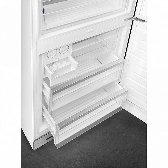 Холодильник SMEG FAB38RWH купить с доставкой по Москве и Московской области в интернет-магазине ЕвроТехно