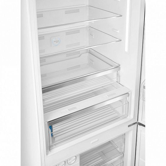 Холодильник SMEG FAB38RWH купить с доставкой по Москве и Московской области в интернет-магазине ЕвроТехно