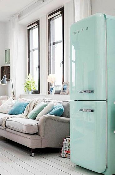 Холодильник SMEG fab32razn1 купить с доставкой по Москве и Московской области в интернет-магазине ЕвроТехно