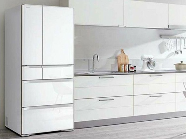 Холодильник  HITACHI R-G 690 GU XW (Crystal White) купить с доставкой по Москве и Московской области в интернет-магазине ЕвроТехно