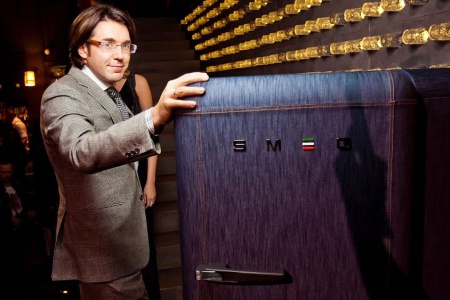 Холодильник SMEG fab28rdb купить с доставкой по Москве и Московской области в интернет-магазине ЕвроТехно