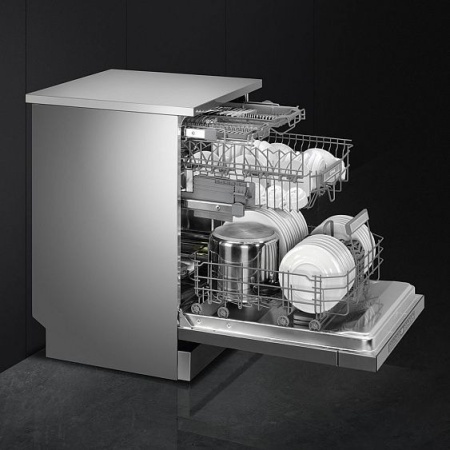 Посудомоечная машина Smeg LVS533XIN купить с доставкой по Москве и Московской области в интернет-магазине ЕвроТехно