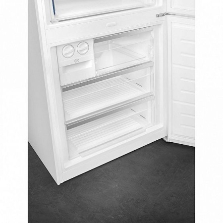 Холодильник SMEG FA490RWH купить с доставкой по Москве и Московской области в интернет-магазине ЕвроТехно