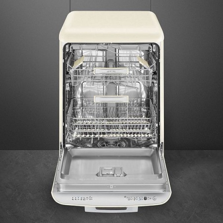 Посудомоечная машина SMEG LVFABCR2 купить с доставкой по Москве и Московской области в интернет-магазине ЕвроТехно