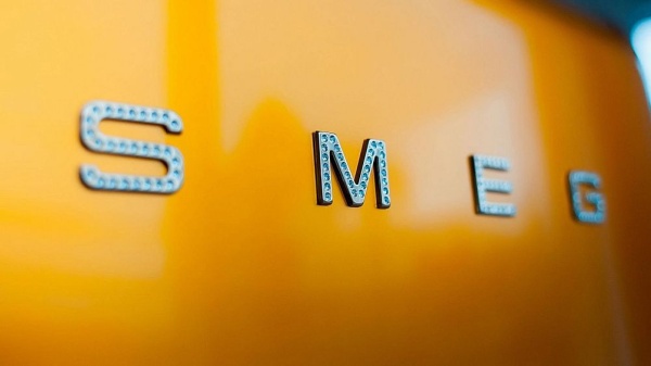 Холодильник SMEG fab10lo купить с доставкой по Москве и Московской области в интернет-магазине ЕвроТехно